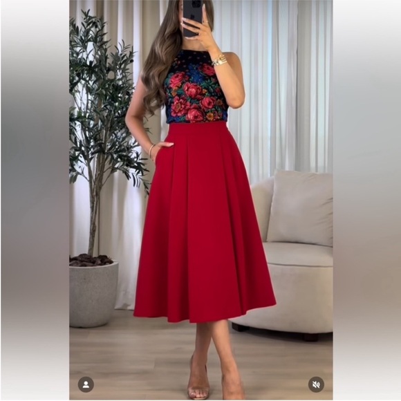 Zara Dresses & Skirts - ZARA PLEATED CAPE SKIRT